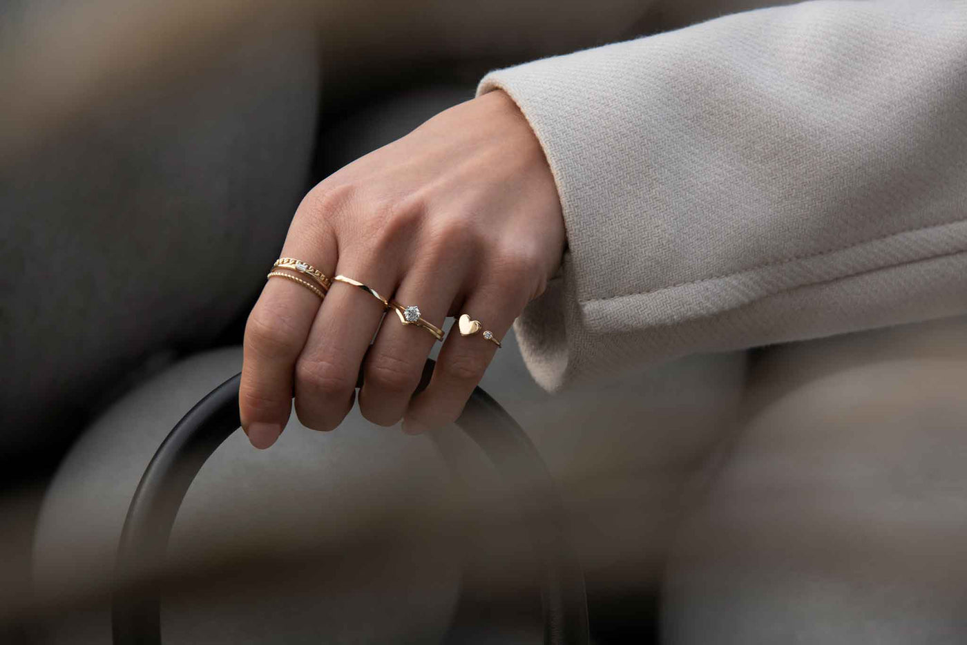 Die neue Goldwelt Gold- und Diamantkollektion 2021 ist eingetroffen. Wir lieben Ringe und haben besonders moderne und coole Gold- und Diamantringe kreiert. Entdecke sie jetzt auf www.goldwelt.at.   